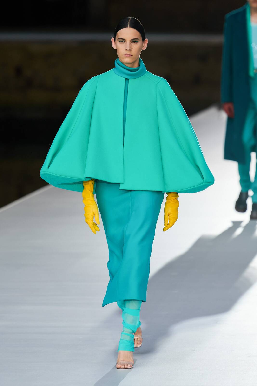 achenrin-cyrielle-assa-effie-valentino-haute-couture-venice-1