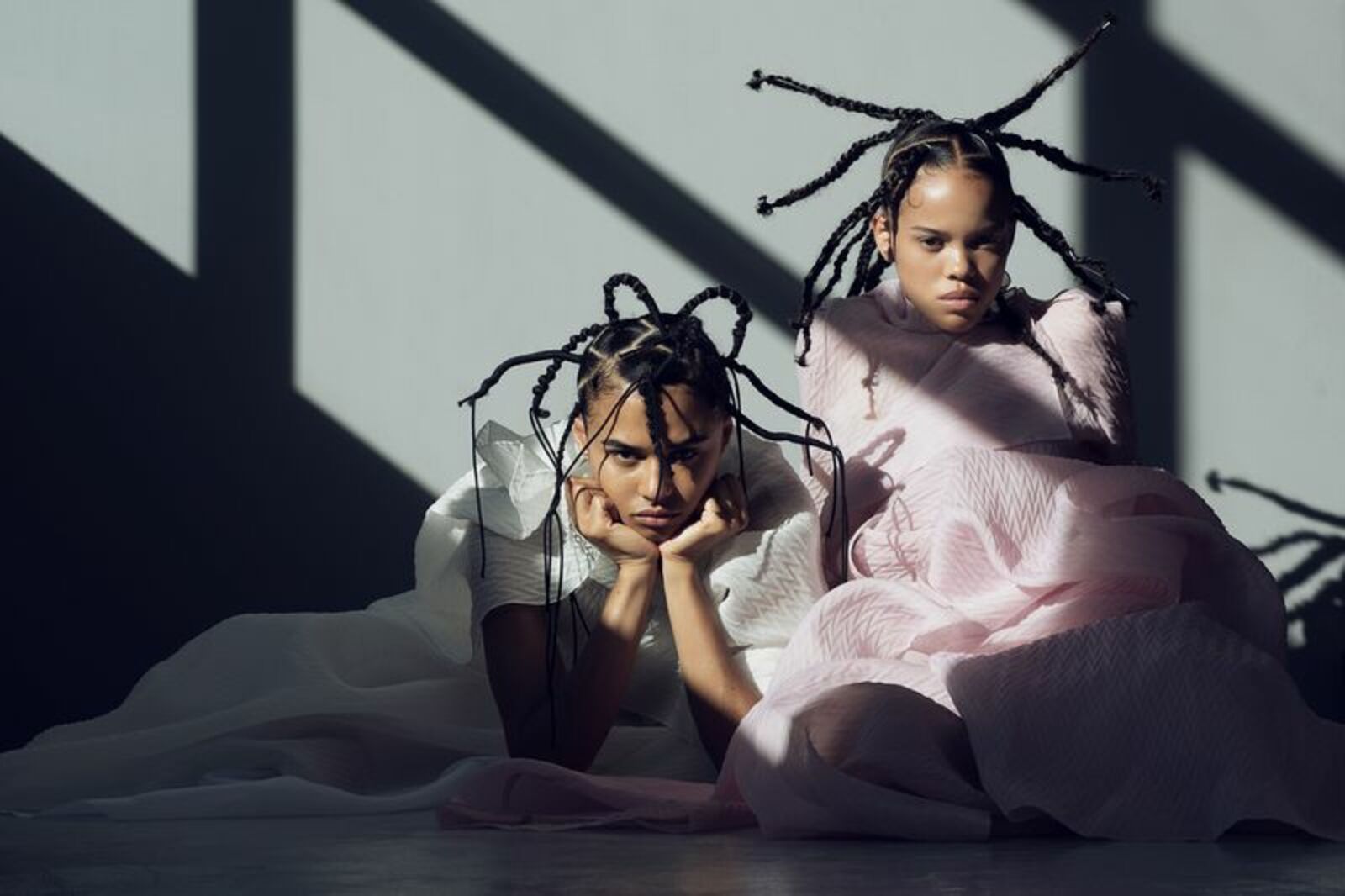 symilone-van-damme-wonderland-magazine-0