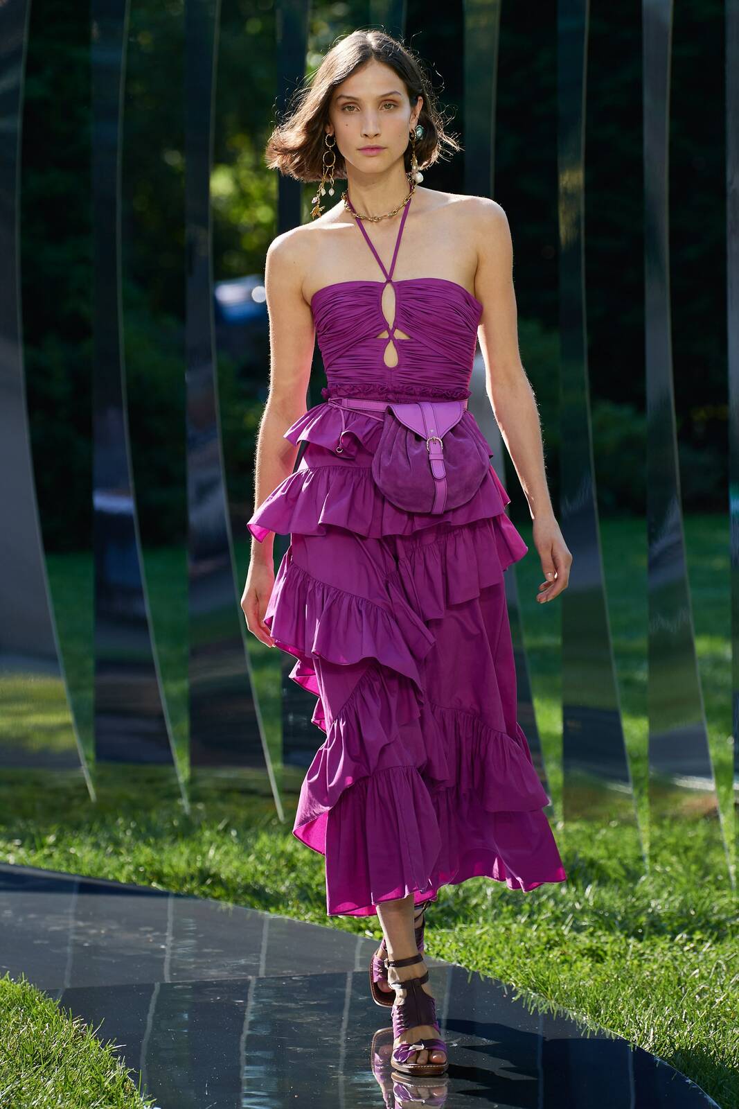 polina-victoria-mari-loulou-ulla-johnson-ss22-1