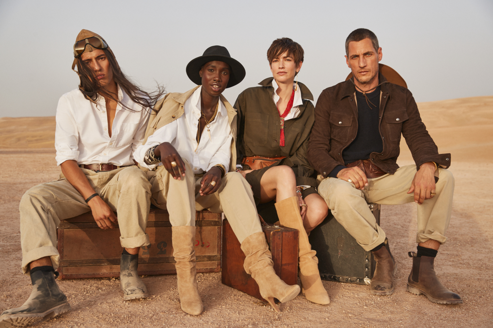 nya-gatbel-banana-republic-holiday-campaign-2