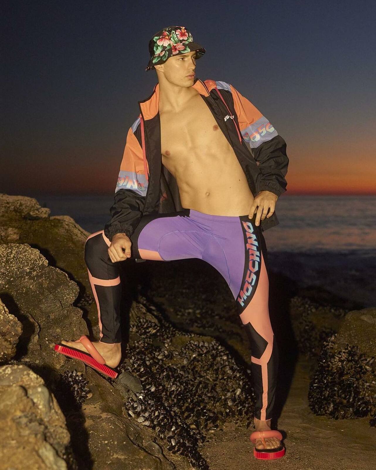 denek-kania-moschino-2