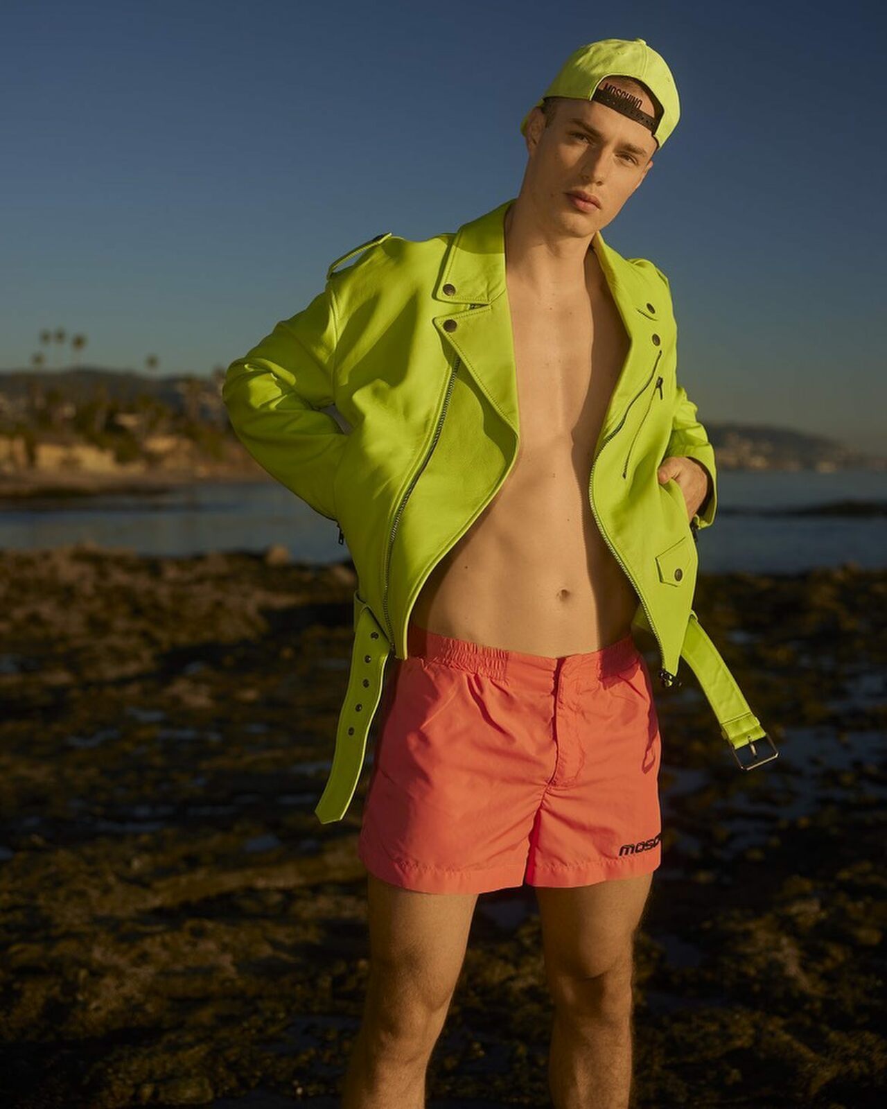 denek-kania-moschino-6