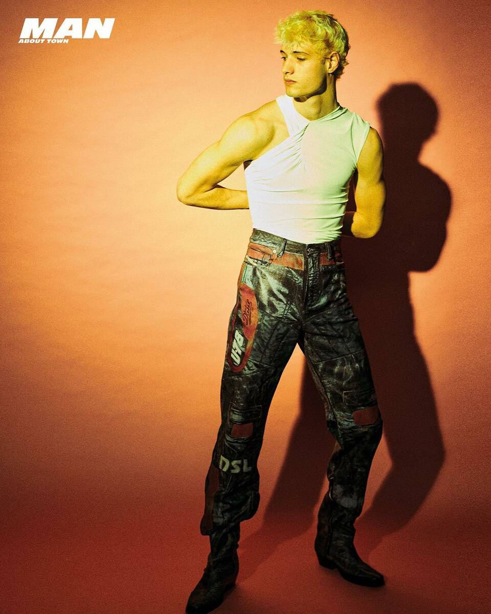 man-about-town-magazine-romeo-0