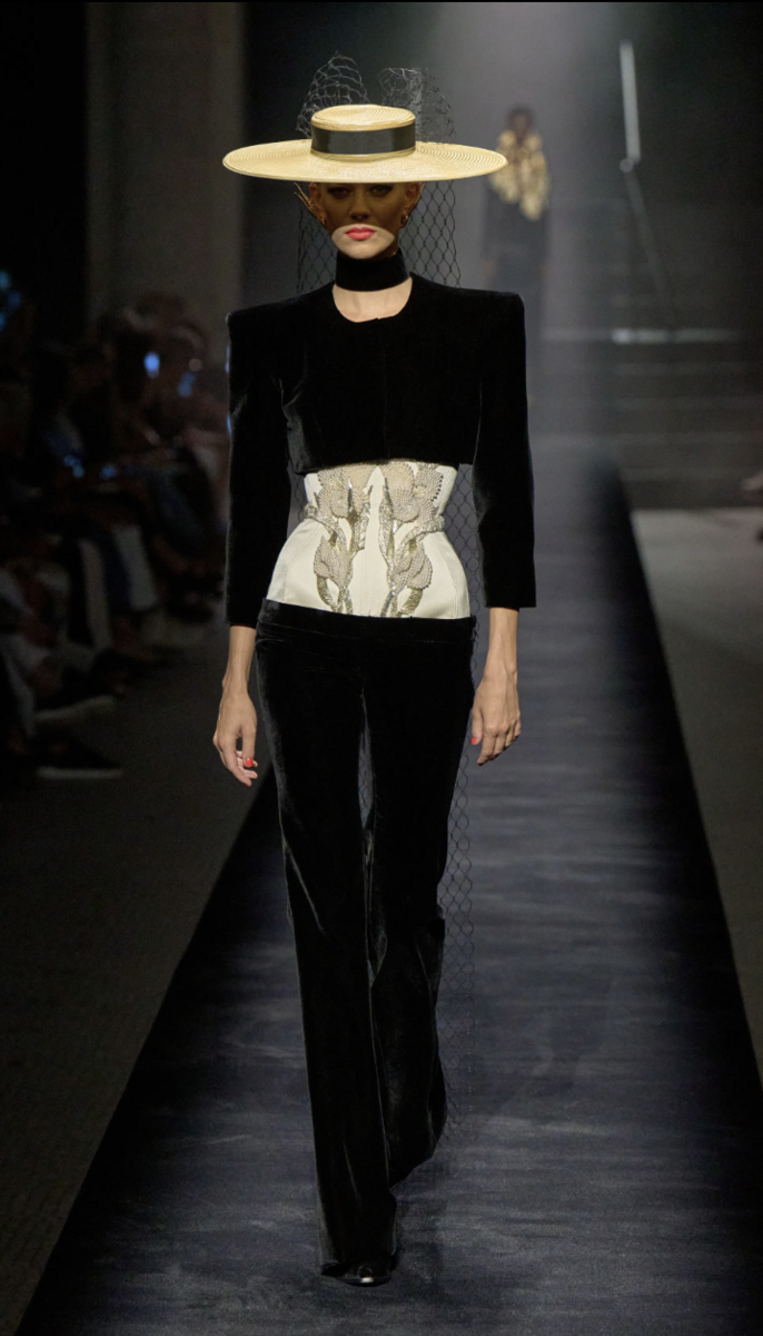 lexi-boling-schiaparelli-haute-couture