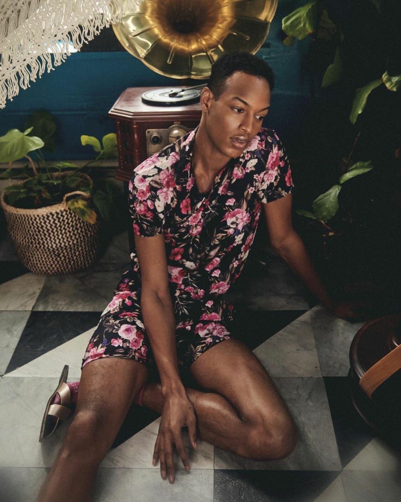 conrad-bromfield-l-officiel-hommes-ukraine-cover-1