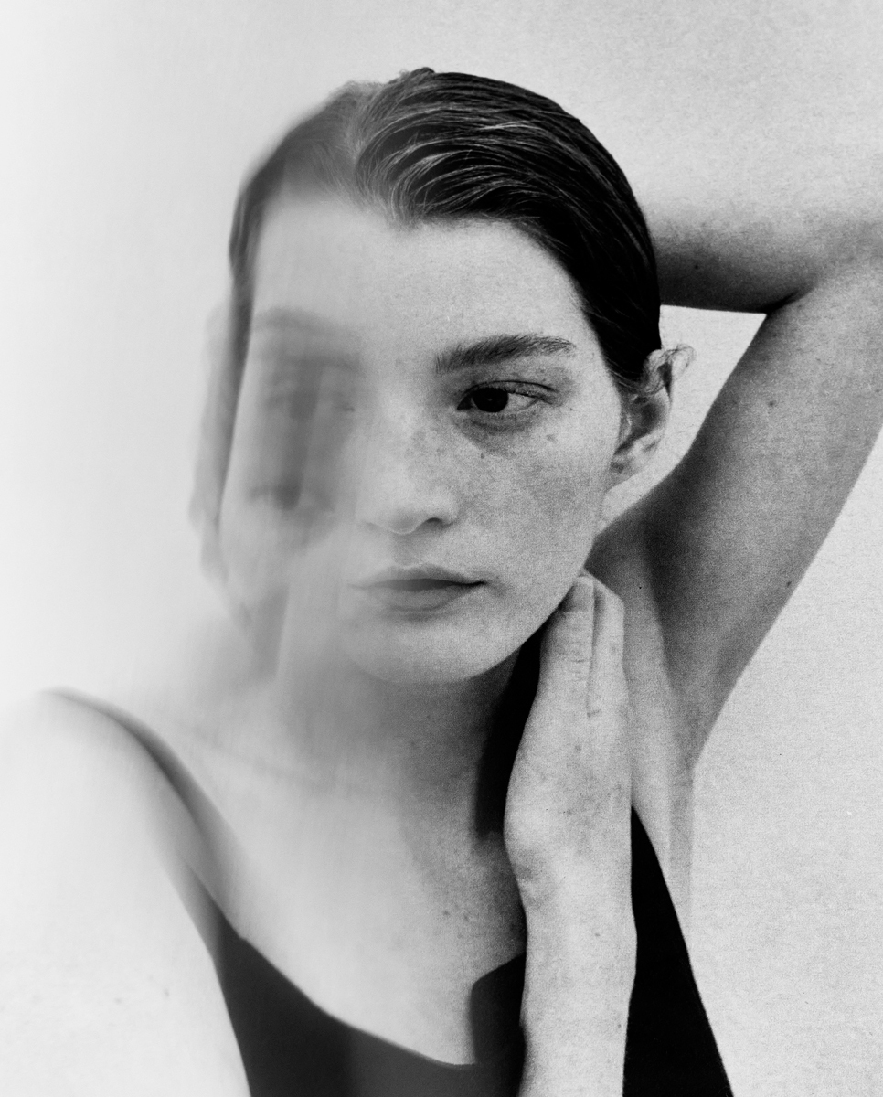 zoe-head-more-or-less-magazine-1