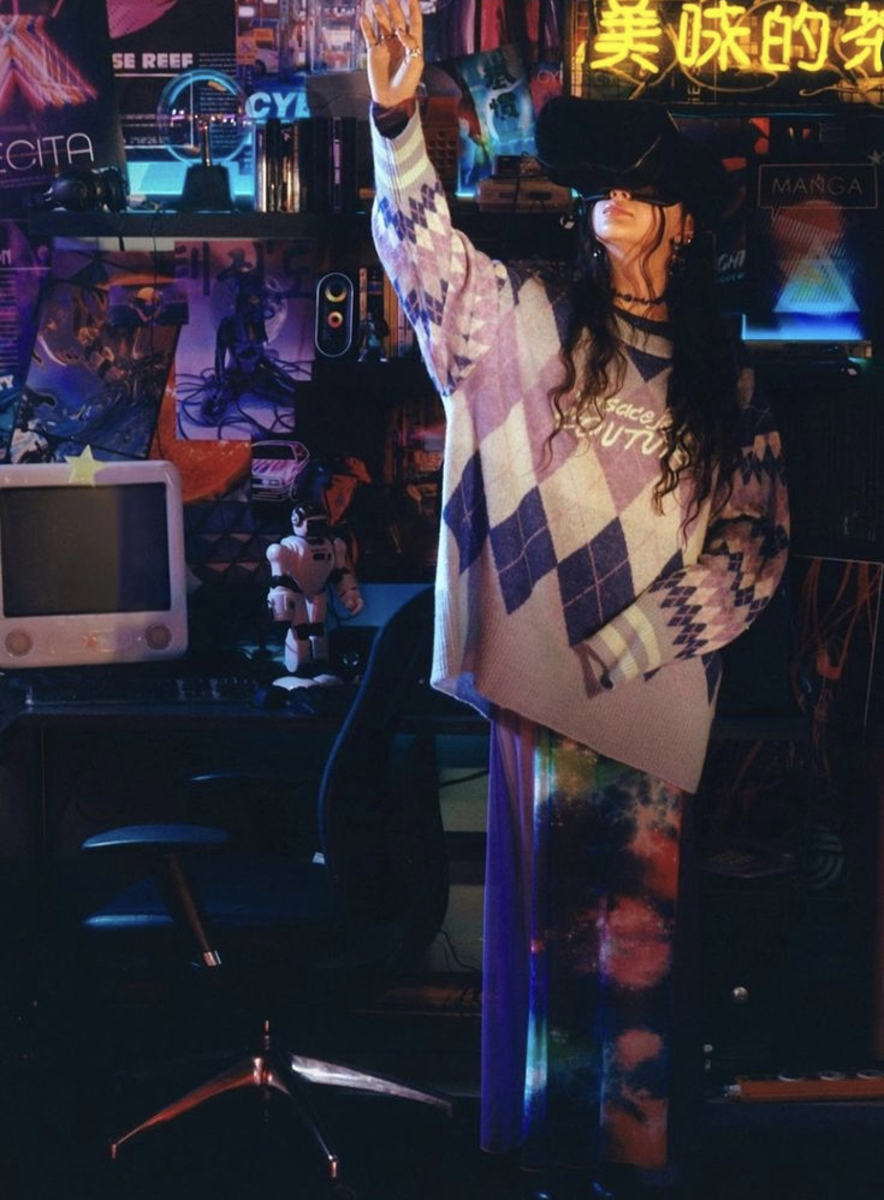 maddux-callaway-versace-jeans-couture-1