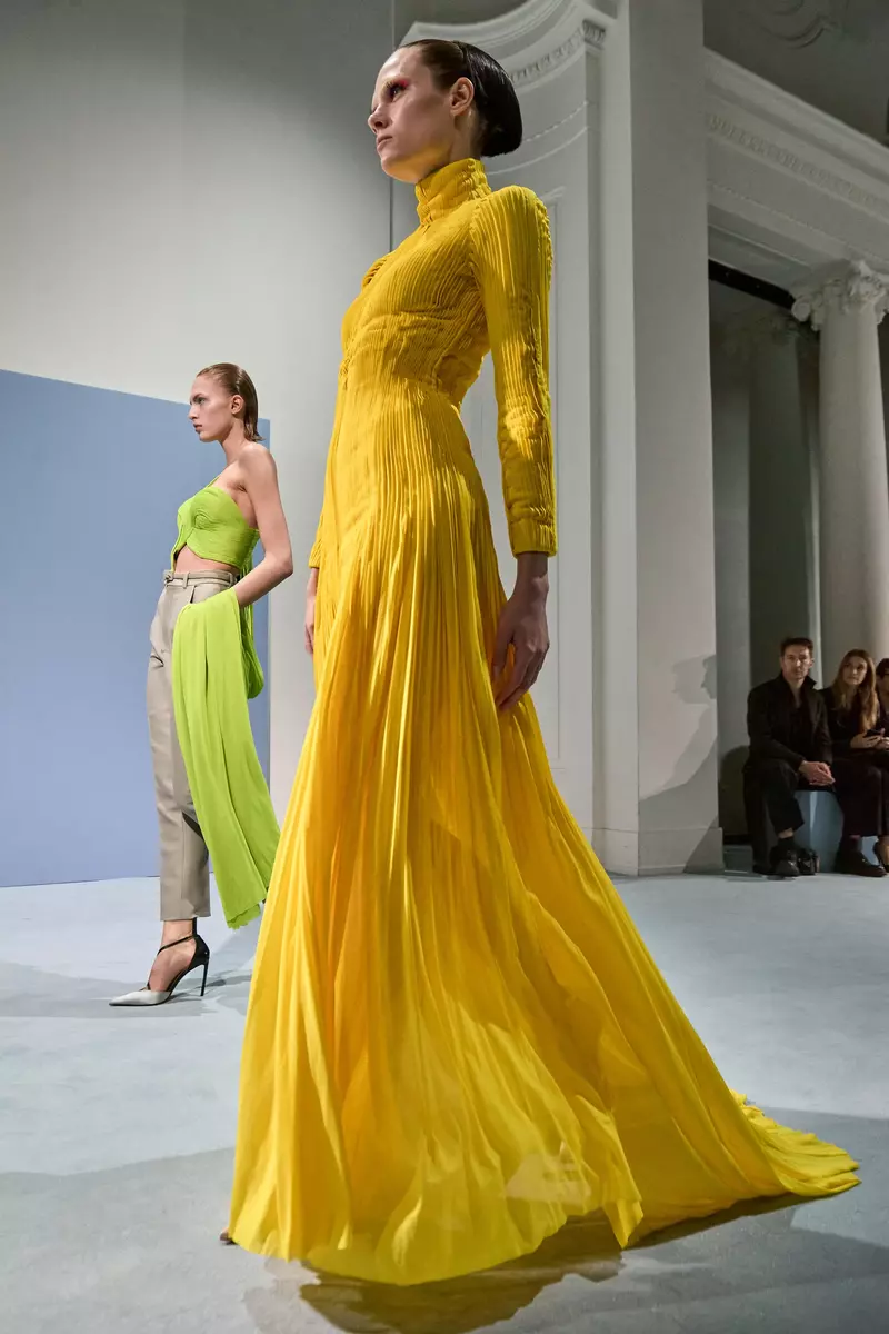 kate-mc-namara-jean-paul-gaultier-couture-23