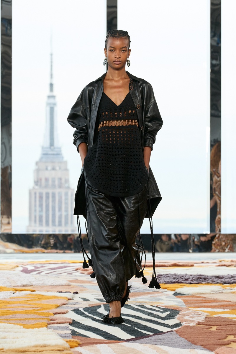 assa-saibatou-kate-cyrielle-for-ulla-johnson-fw23-1