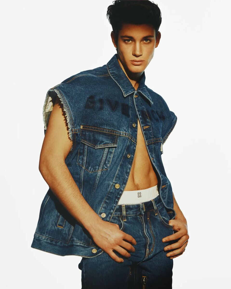 man-about-town-magazine-0