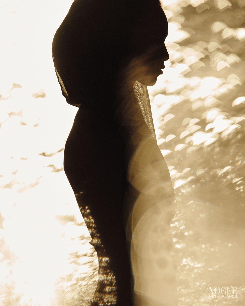 tianna-st-louis-vogue-nl-7