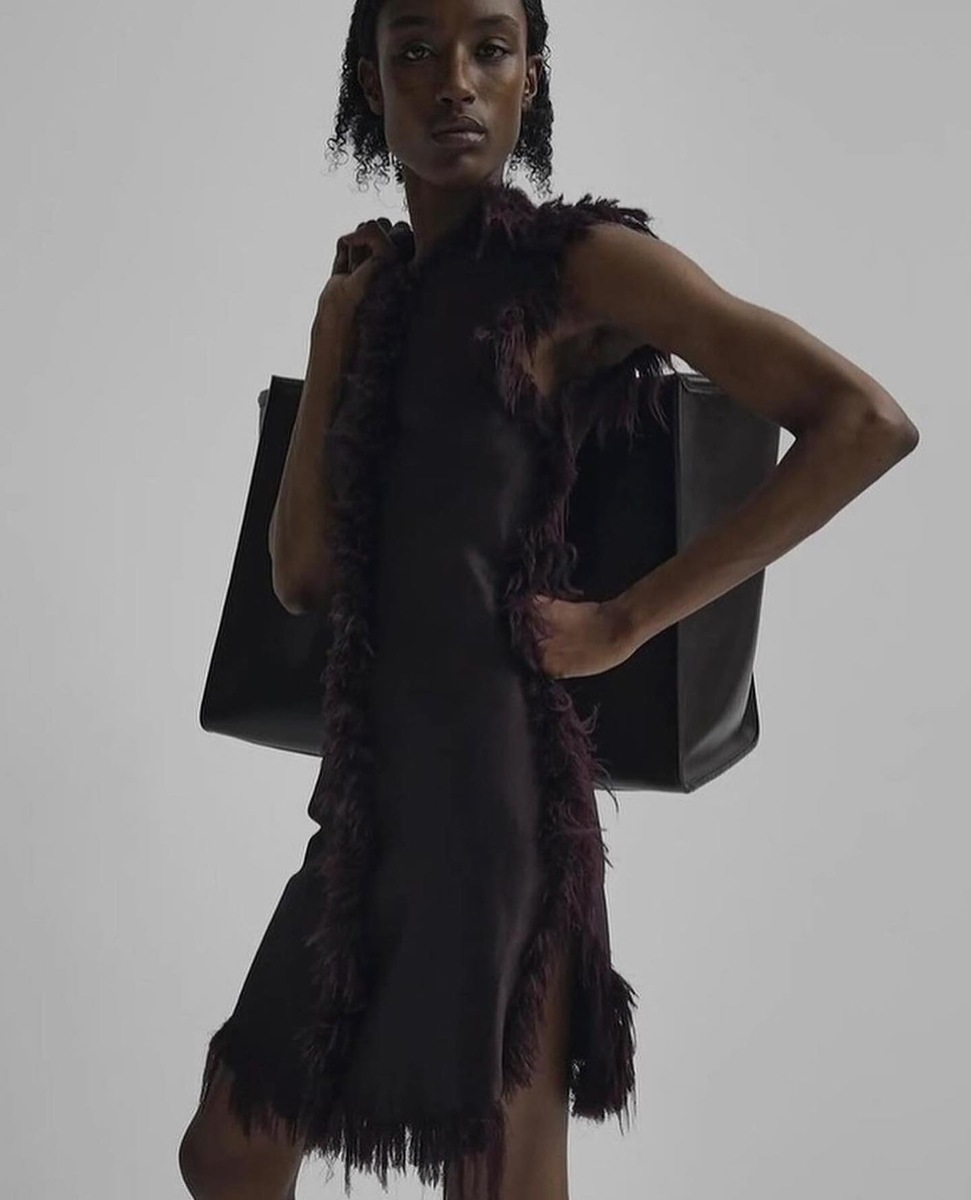 amelie-nsengiyumva-phoebe-philo-3