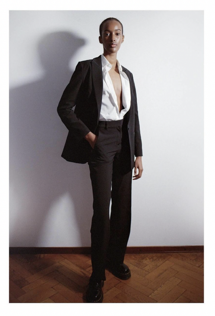 amina-ahmed-off-duty-1