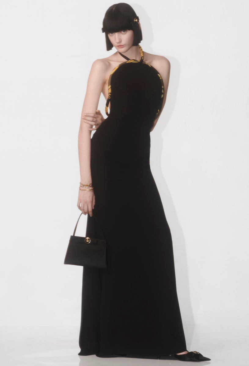 eva-komuves-versace-prefall-4