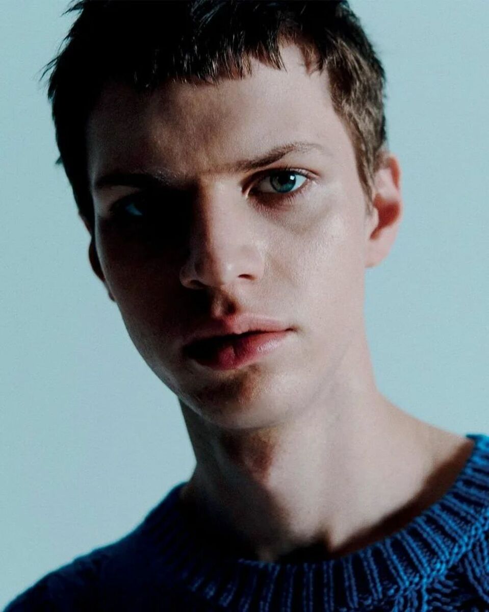 kris-esquire-italia-4