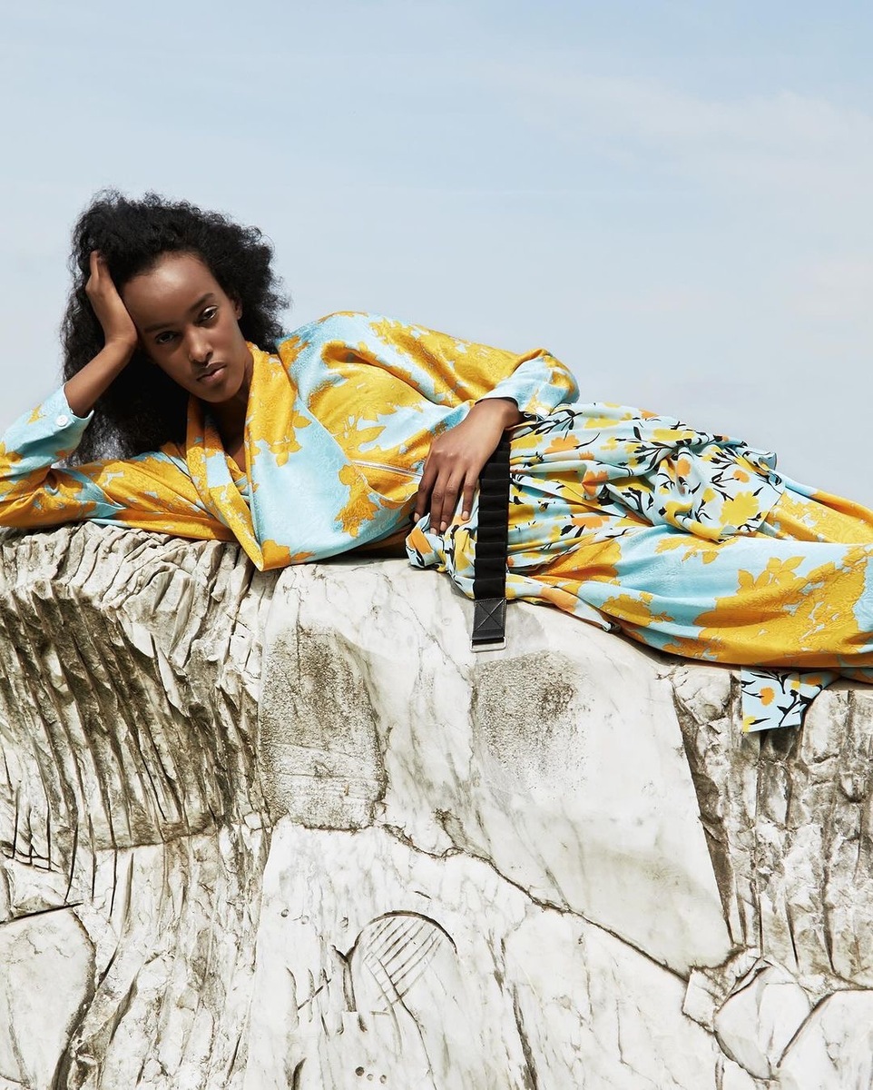 amina-ahmed-moeh-magazine-x-louis-vuitton-1