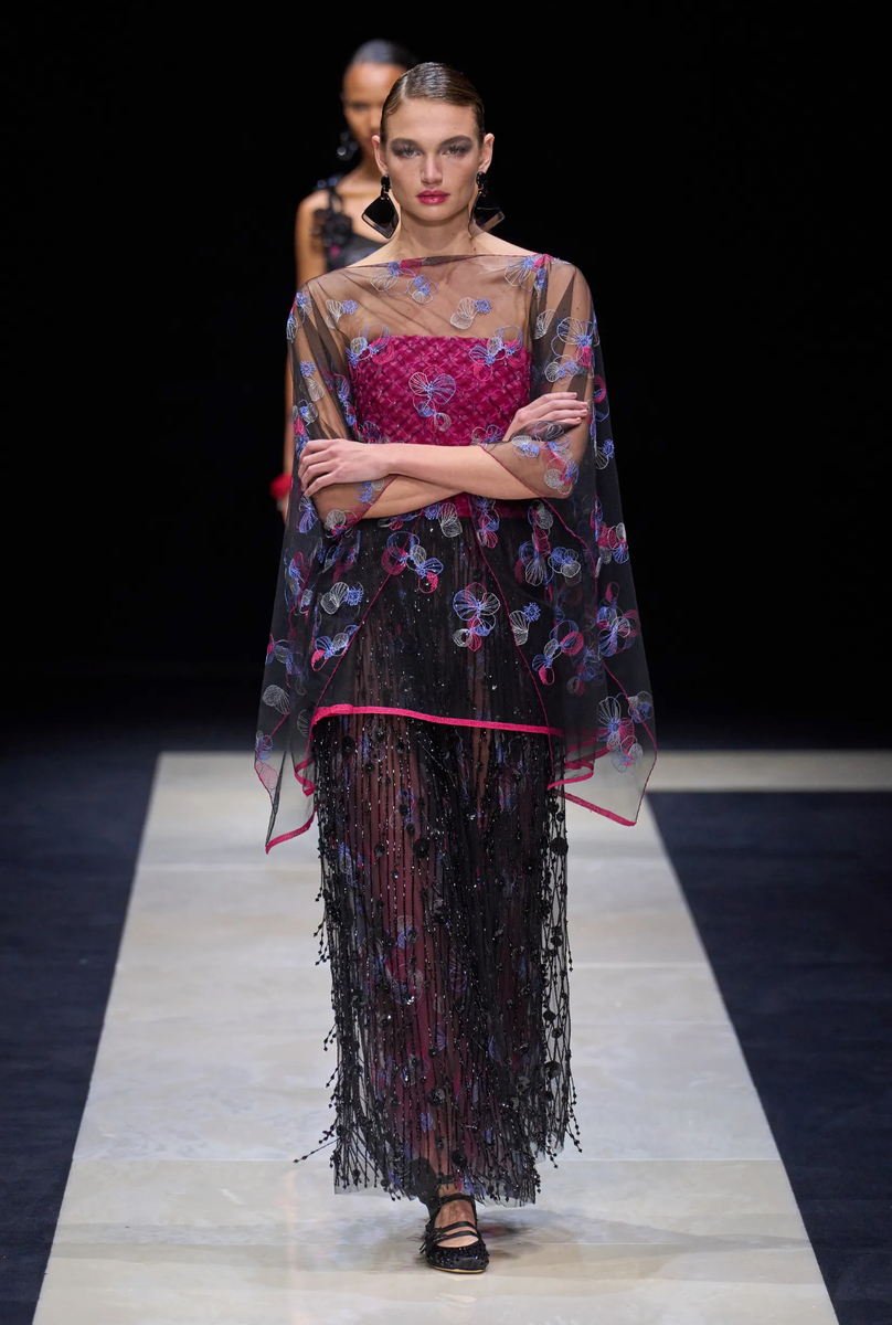 camille-amina-emporio-armani-ss25