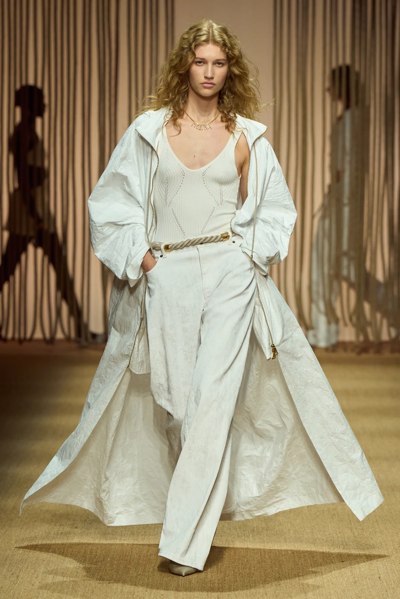 libby-apolline-amina-toto-valery-roberto-cavalli-ss25-1