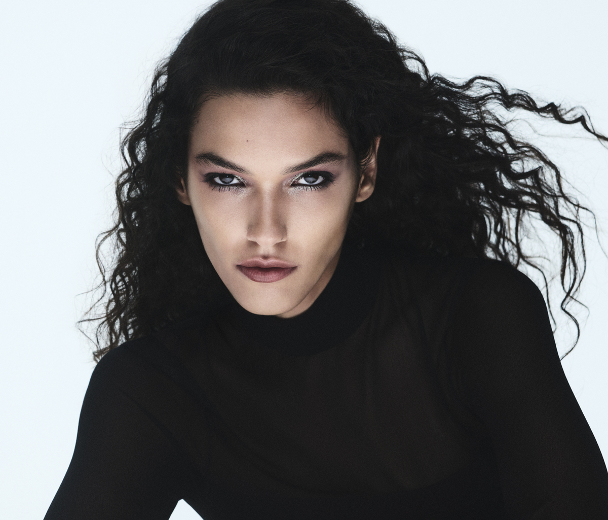 iza-dantas-tom-ford-beauty-2