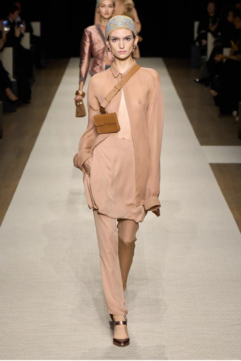 mia-marisa-aviana-tatiana-giorgio-armani-new-york-1