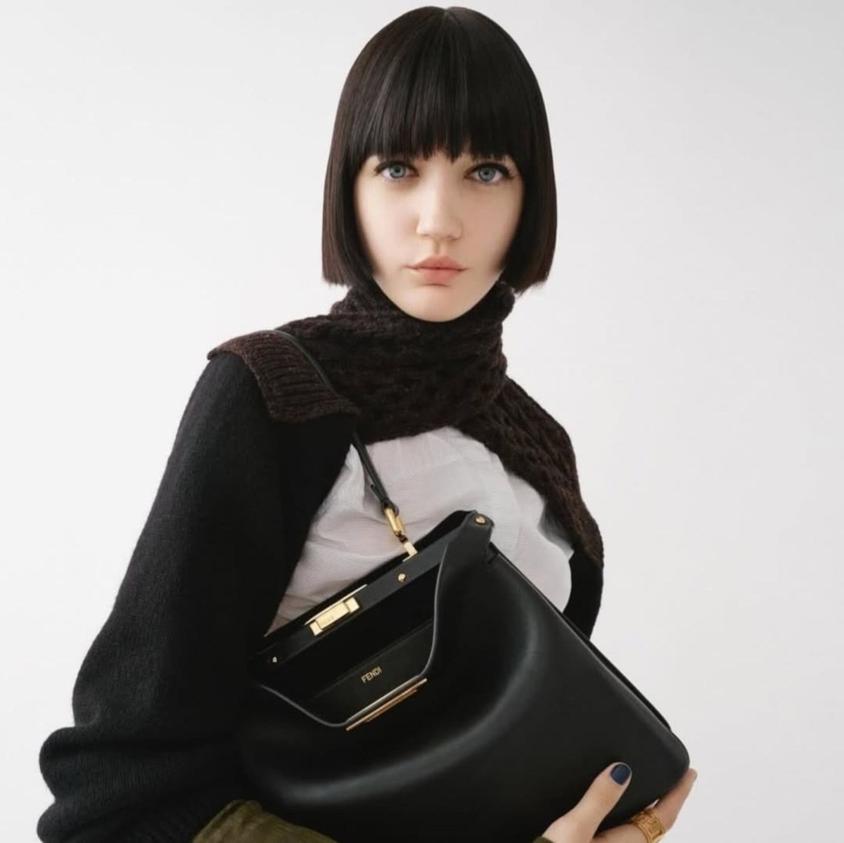 eva-komuwes-fendi-peakboo-1