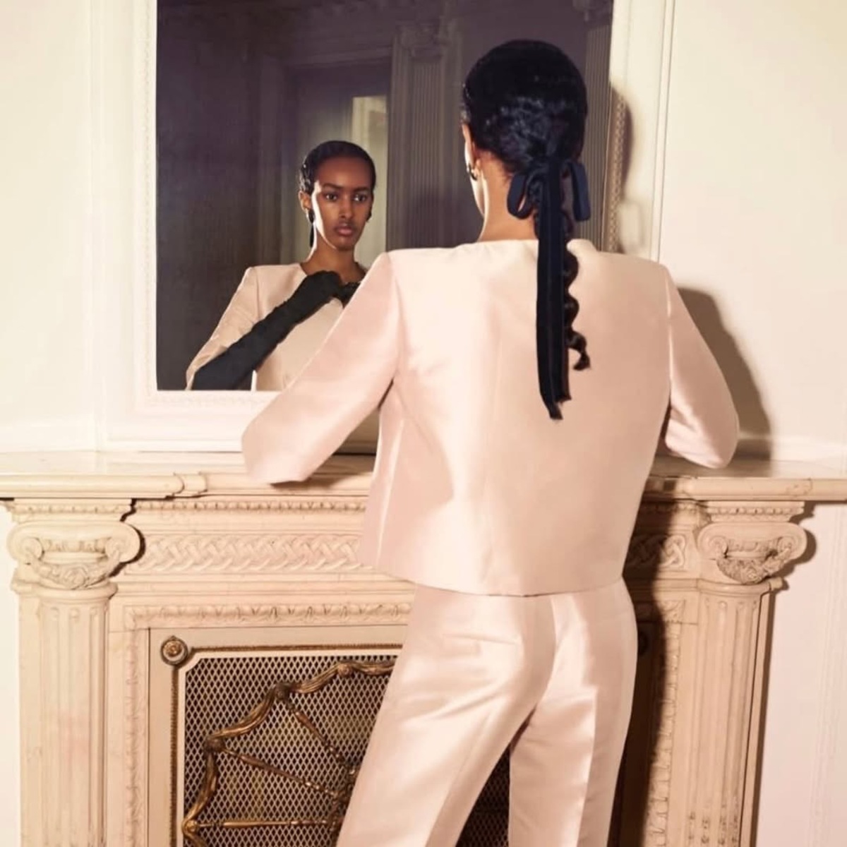 amina-ahmed-alberta-ferretti-holiday-campaign-2