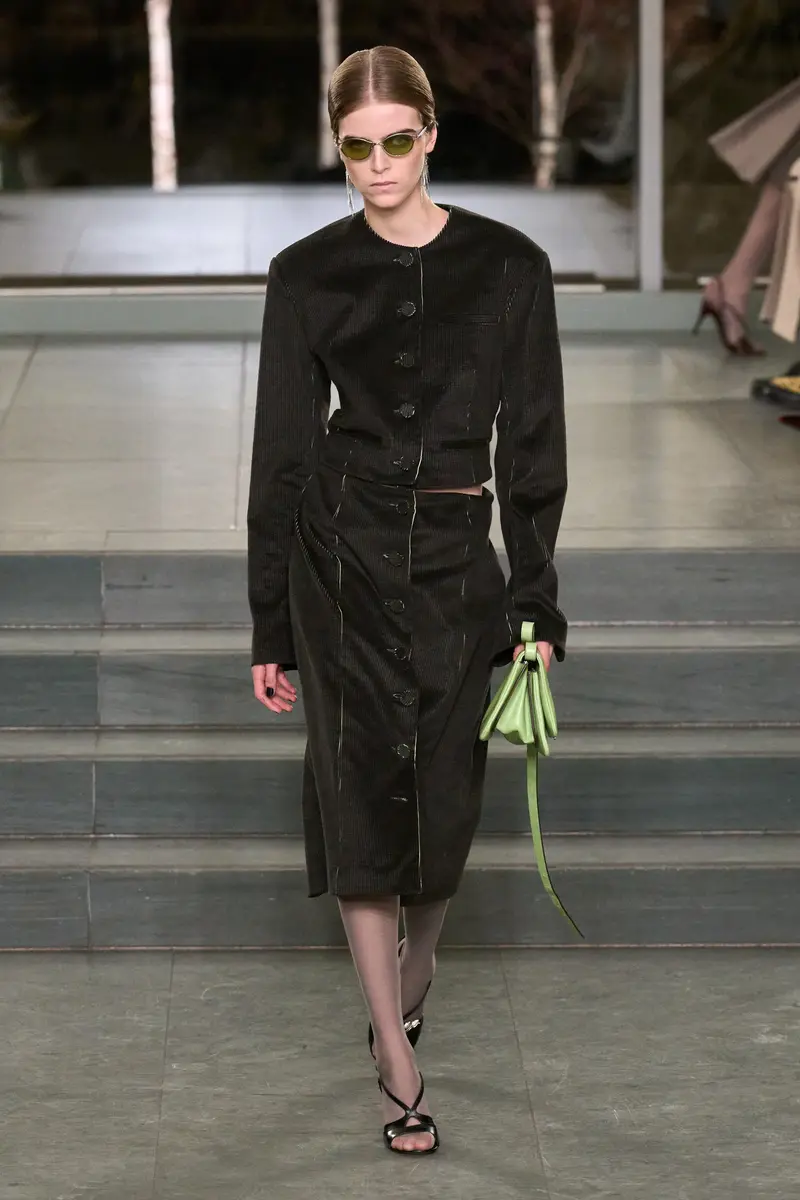 apolline-libby-tory-burch-new-york-fw25-1