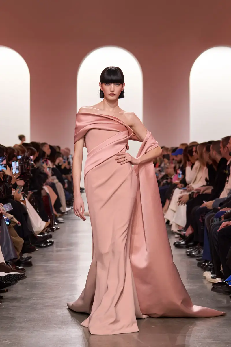 eva-debra-elie-saab-paris-couture-spring-2025-0