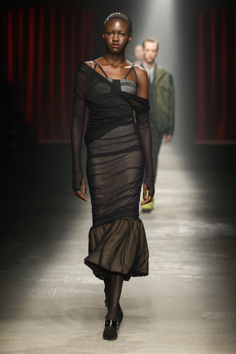 eva-toto-antonio-marras-f-w-25-milano-2