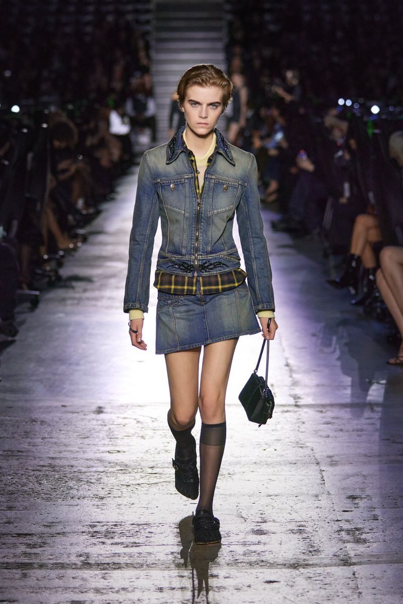 libby-dobi-coperni-f-w-25-paris-0