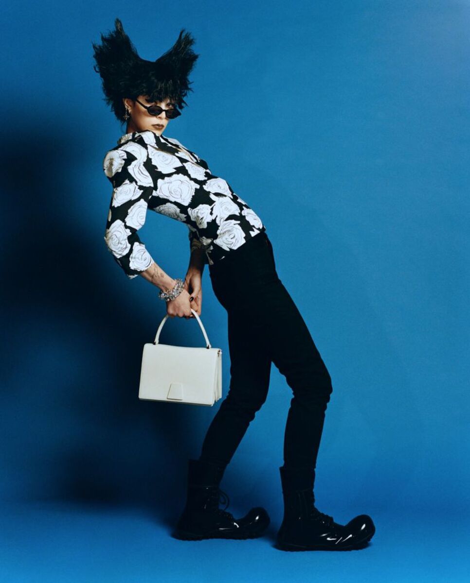 dobi-m-le-magazine-du-monde-retour-vers-no-future-2