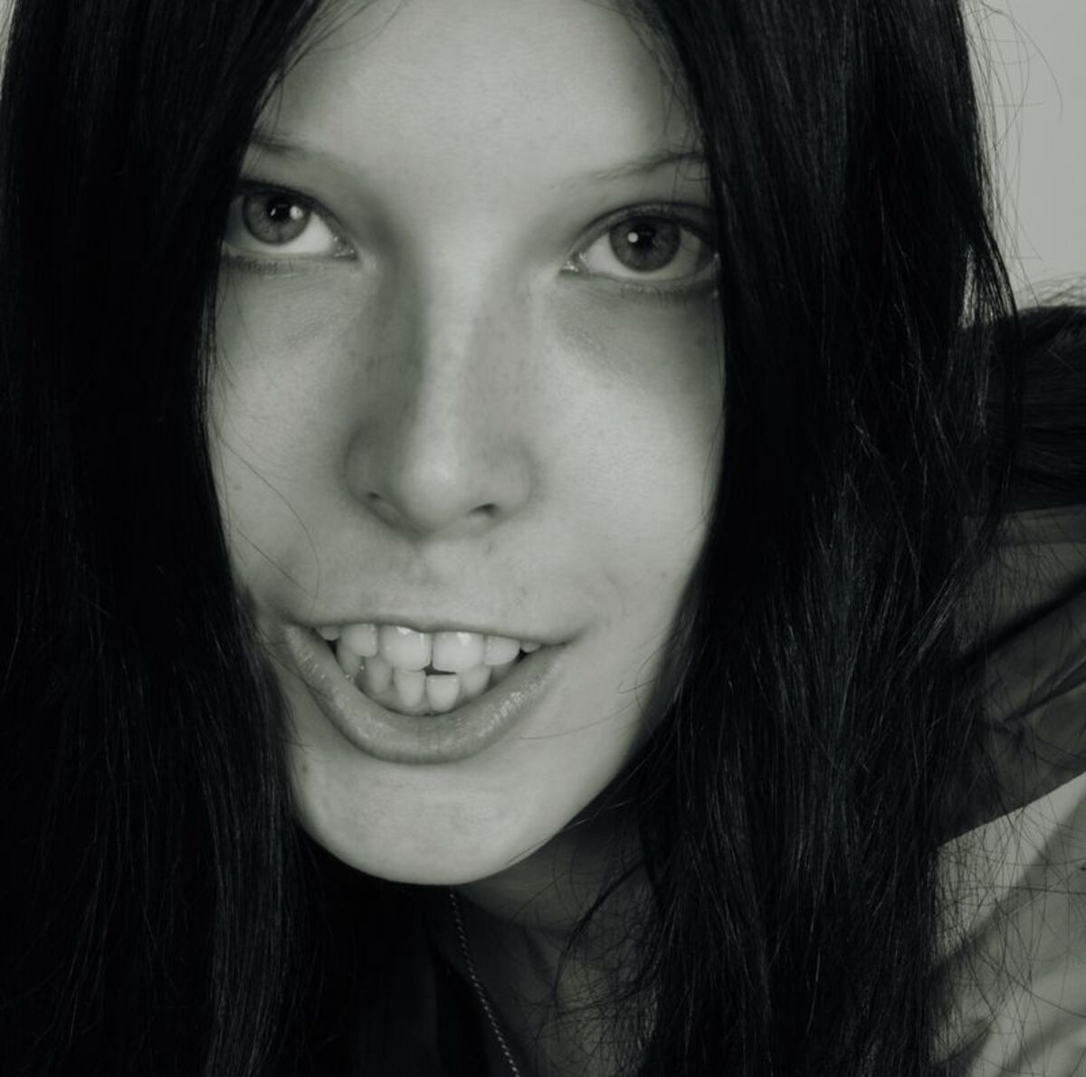 dobi-clara-public-editions-touch-grass-0