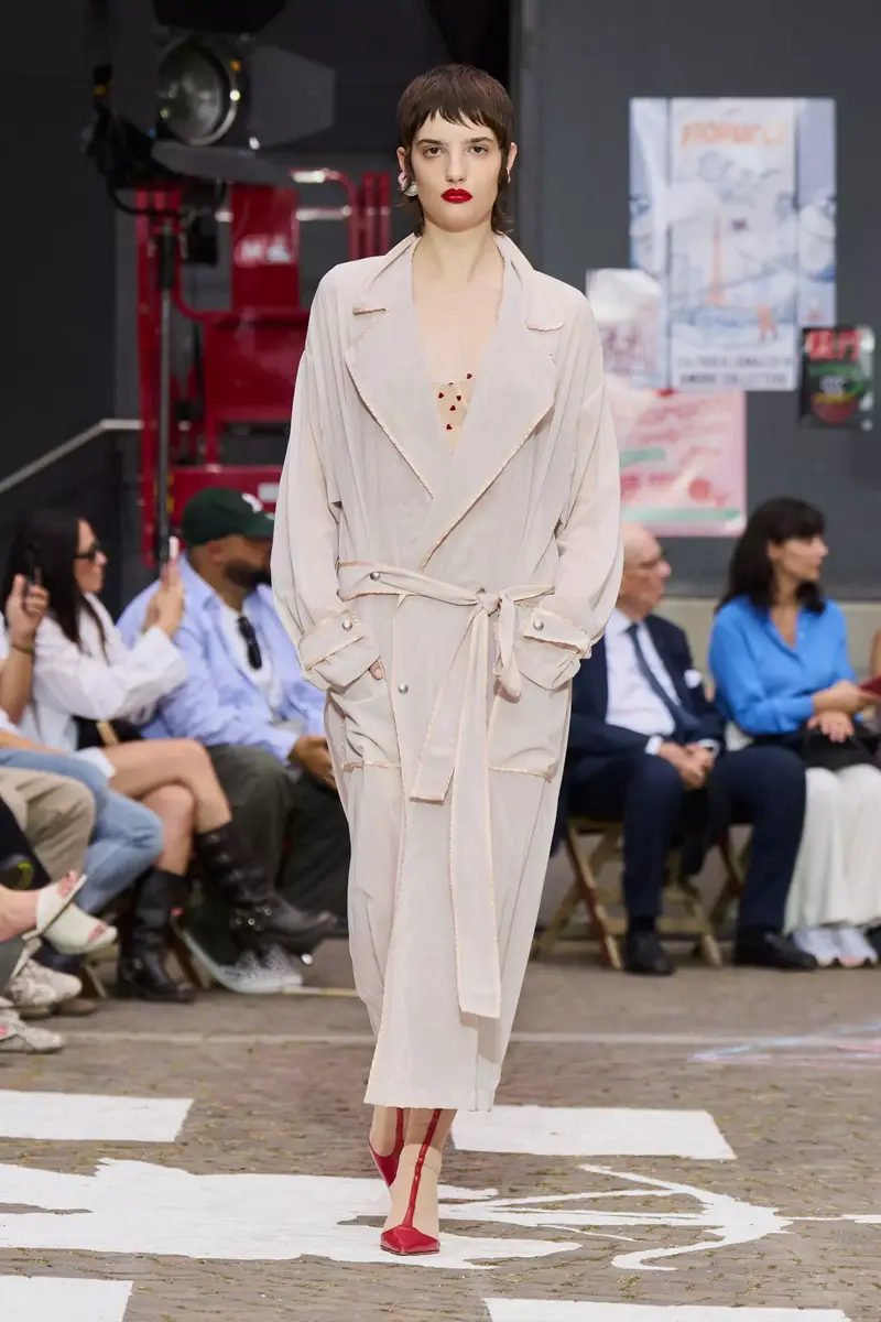 linda-frees-linda-aketch-aviana-fiorucci-s-s-26-show-milan-2