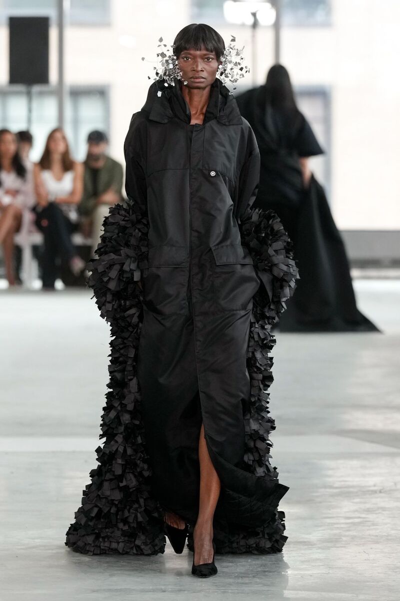 alay-debra-eva-amelie-ashley-area-nyfw-ss26-1