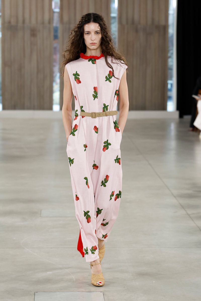 libby-valery-moschino-mfw-ss26