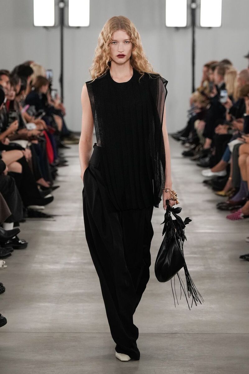 libby-apolline-sportmax-mfw-ss26-1