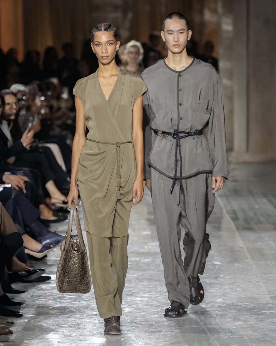 aviana-giorgio-armani-mfw-ss26