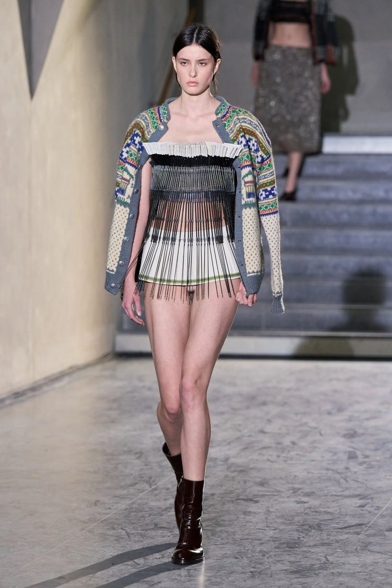 rosa-hodakova-pfw-ss26