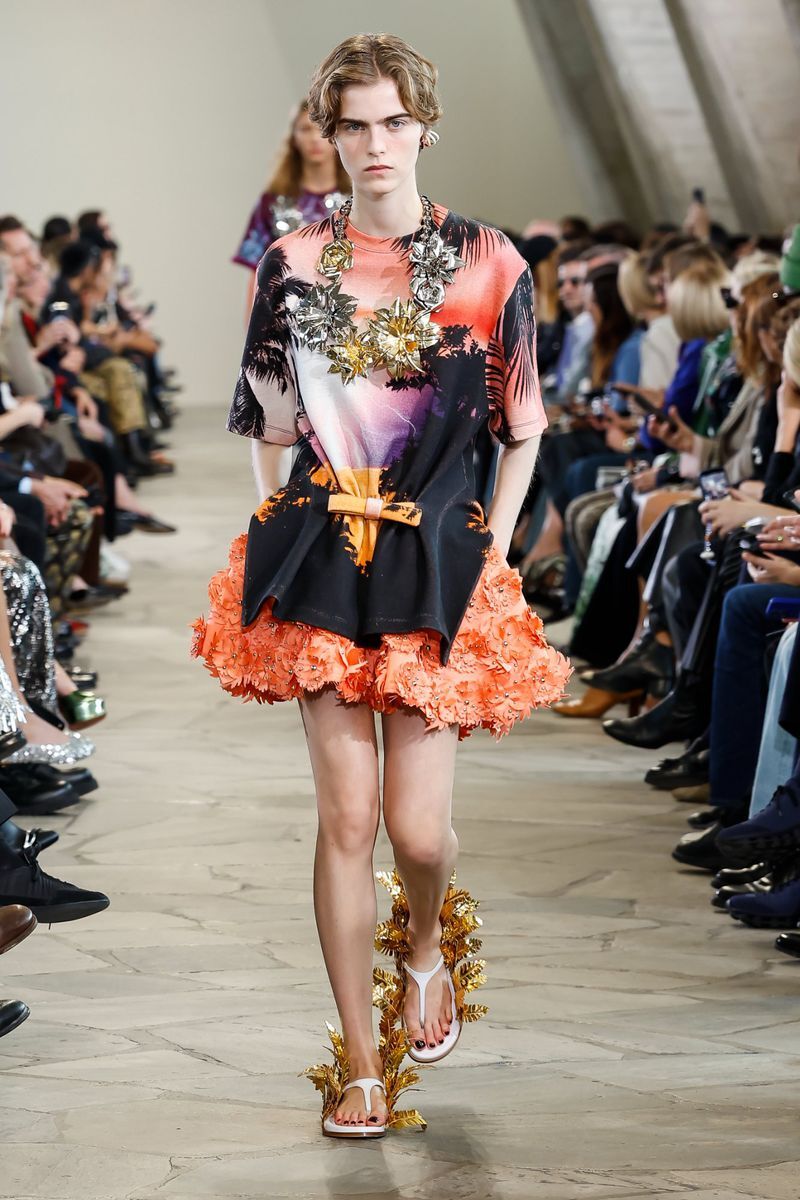 libby-apolline-rabanne-pfw-ss26