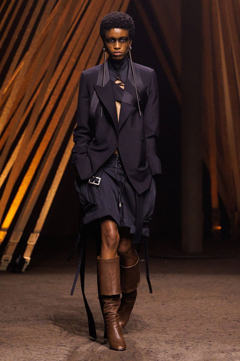 libby-sora-valery-kathia-alexander-mcqueen-pfw-ss26-2