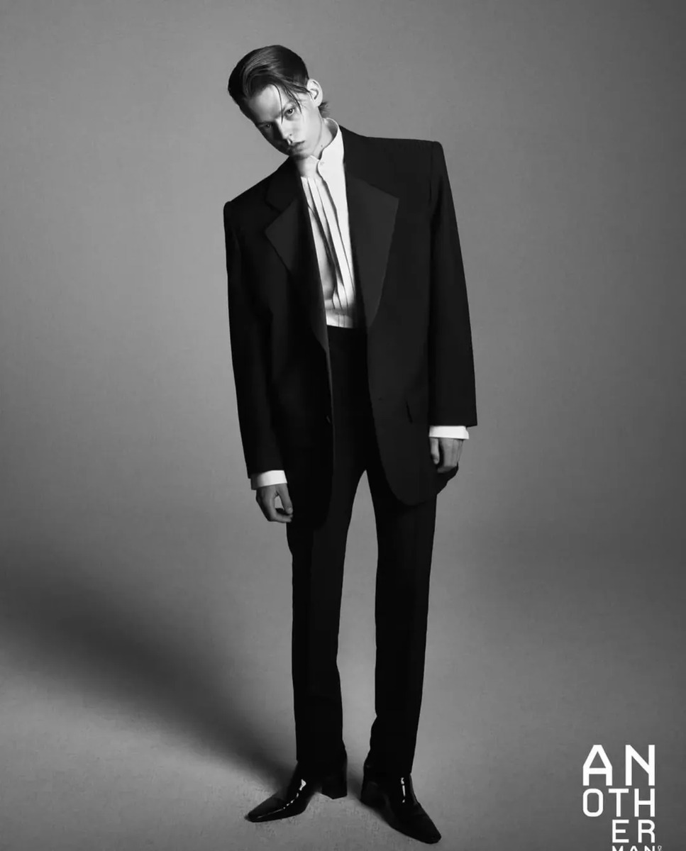 ruben-long-another-machina