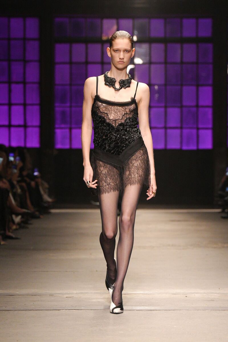 apolline-closing-roberto-cavalli-milan-fashion-week-f-w-26-show