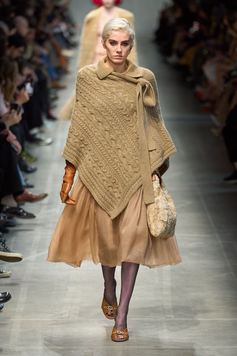 eva-mika-melinda-ermanno-scervino-milan-fashion-week-f-w-26-show-1