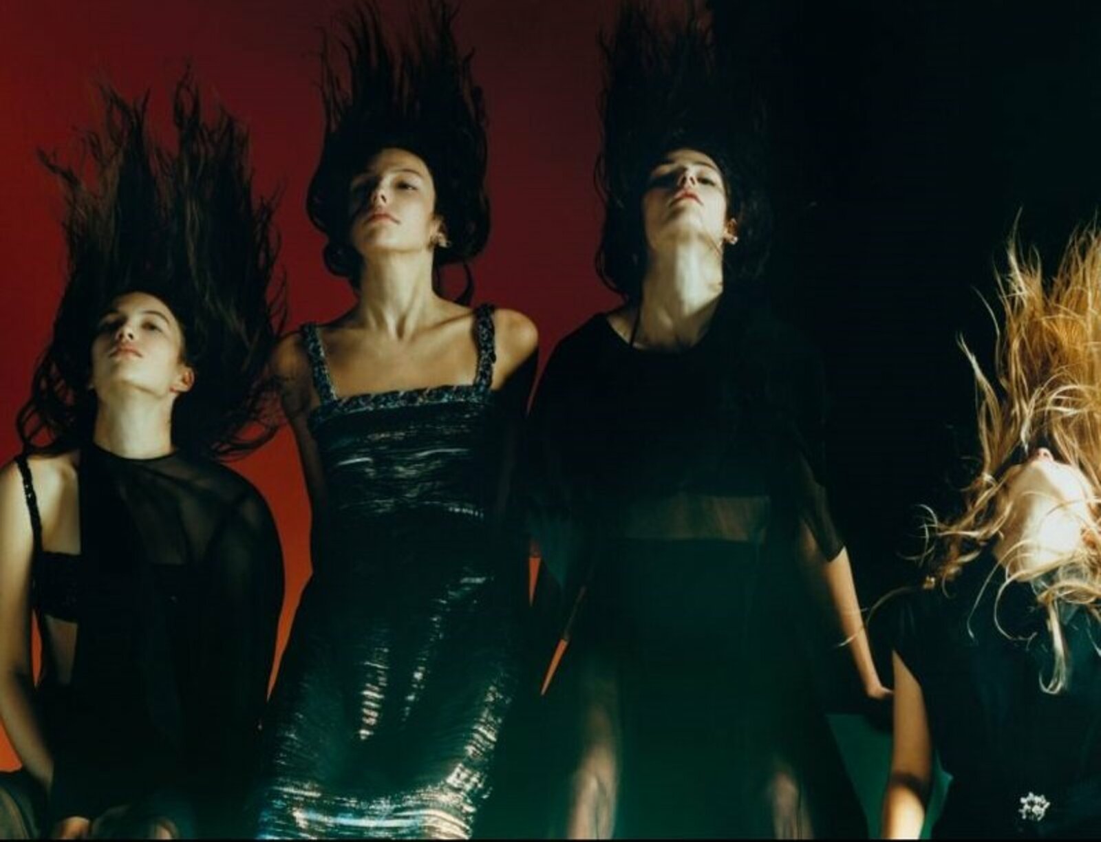 maja-effie-numero-fr-december-issue-4