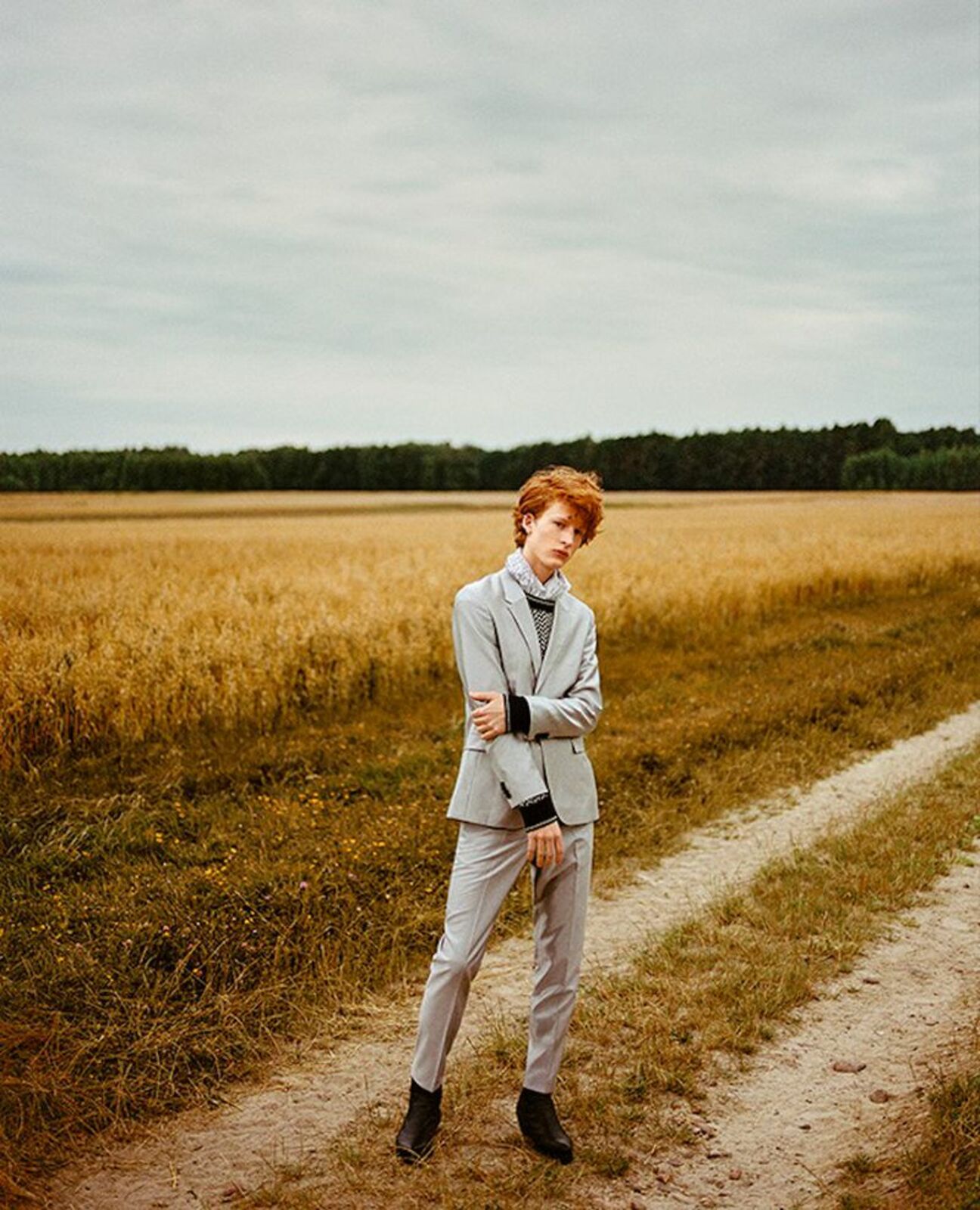 leon-beck-vogue-czechoslovakia-1