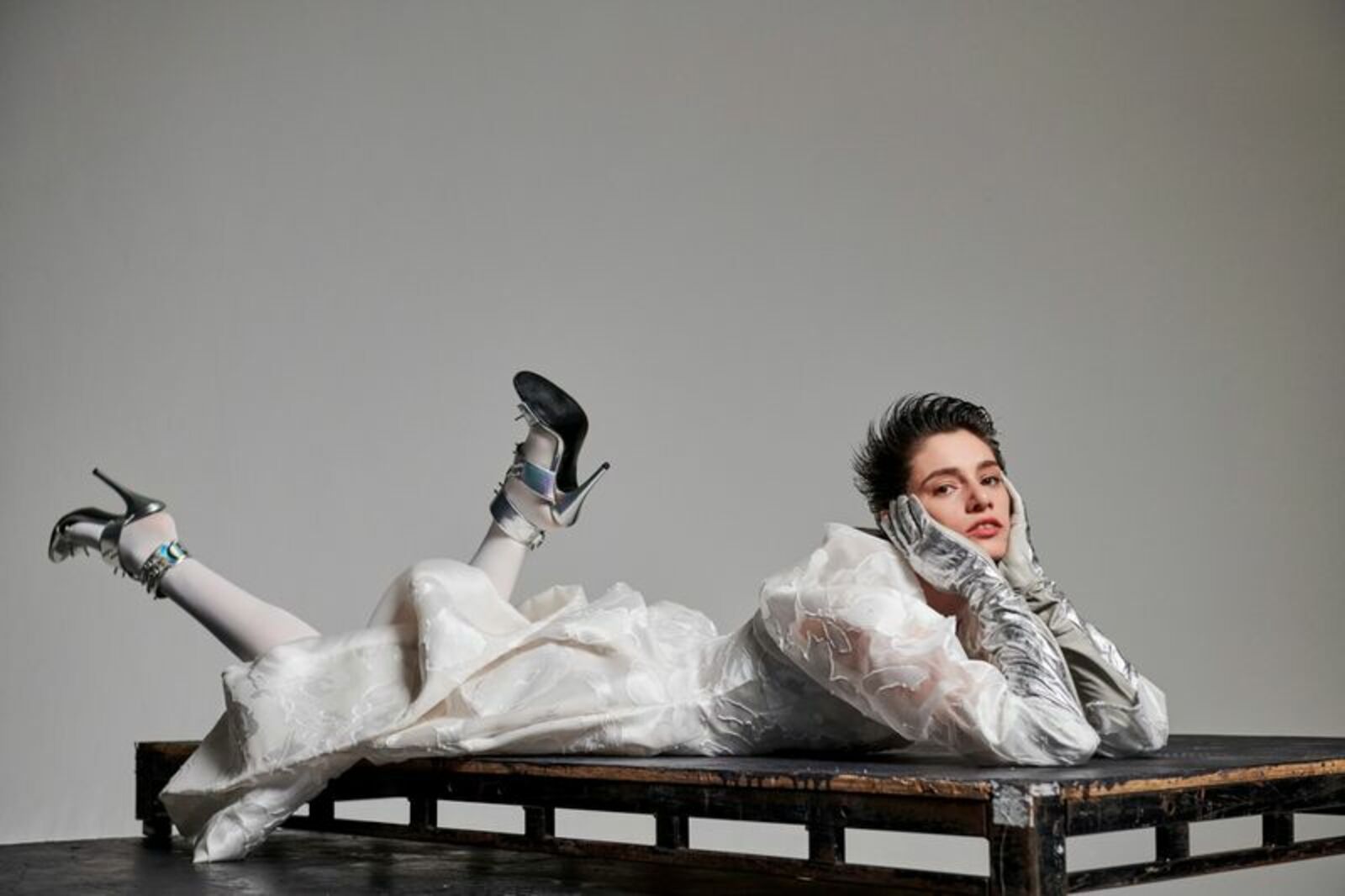 aida-blue-vivienne-westwood-ss19-bridal-campaign-3