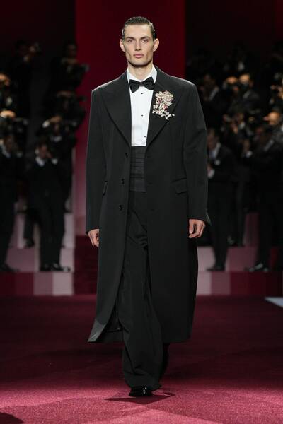dolce-gabbana-fw25-cover