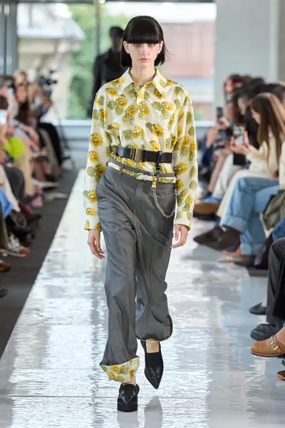 eva-komuwes-toga-archives-lfw-ss26-cover
