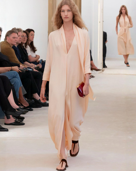 apolline-alberta-ferretti-mfw-ss25-26-cover