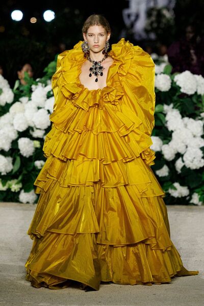 apolline-saint-laurent-pfw-ss26-cover